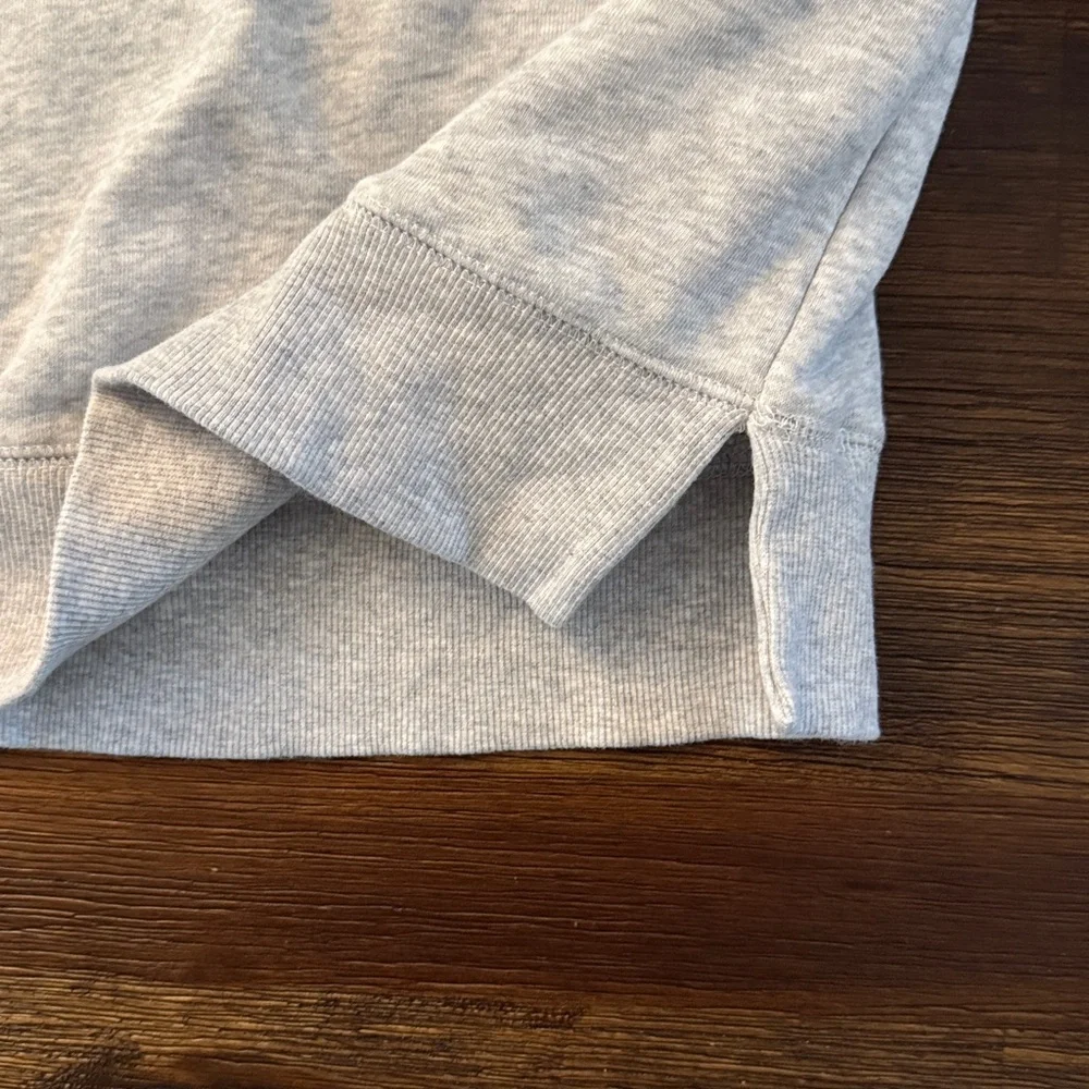 Disneyland Mickey Cutie Ghost 2025 Light Heather Gray Pullover Sweatshirt Large - Picture 8 of 15